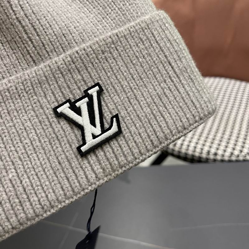 LV hat (1316)