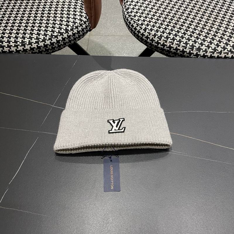 LV hat (1322)