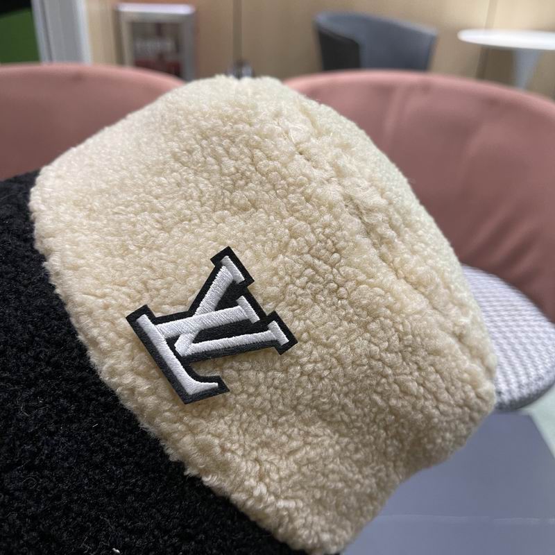 LV hat (148)