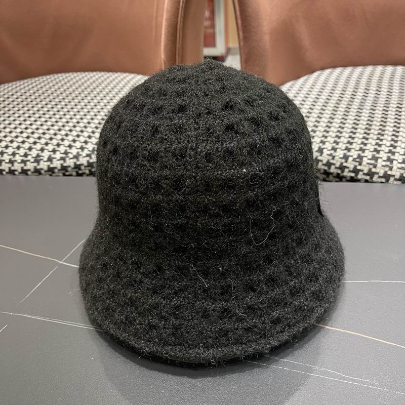 LV hat (1968)