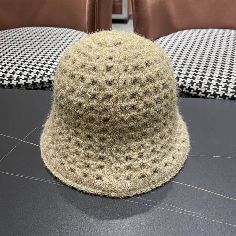 LV hat (1979)