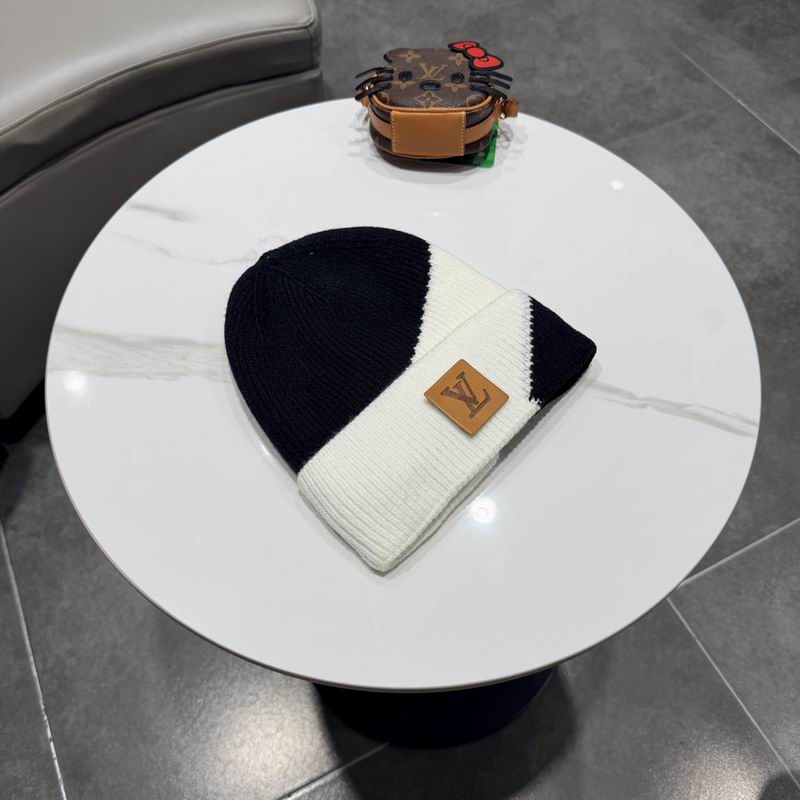 LV hat (2131)