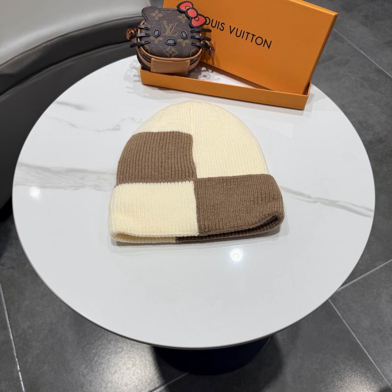 LV hat (2136)