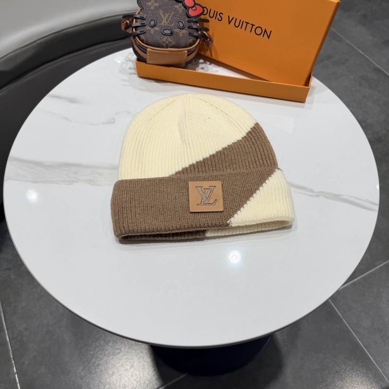 LV hat (2142)