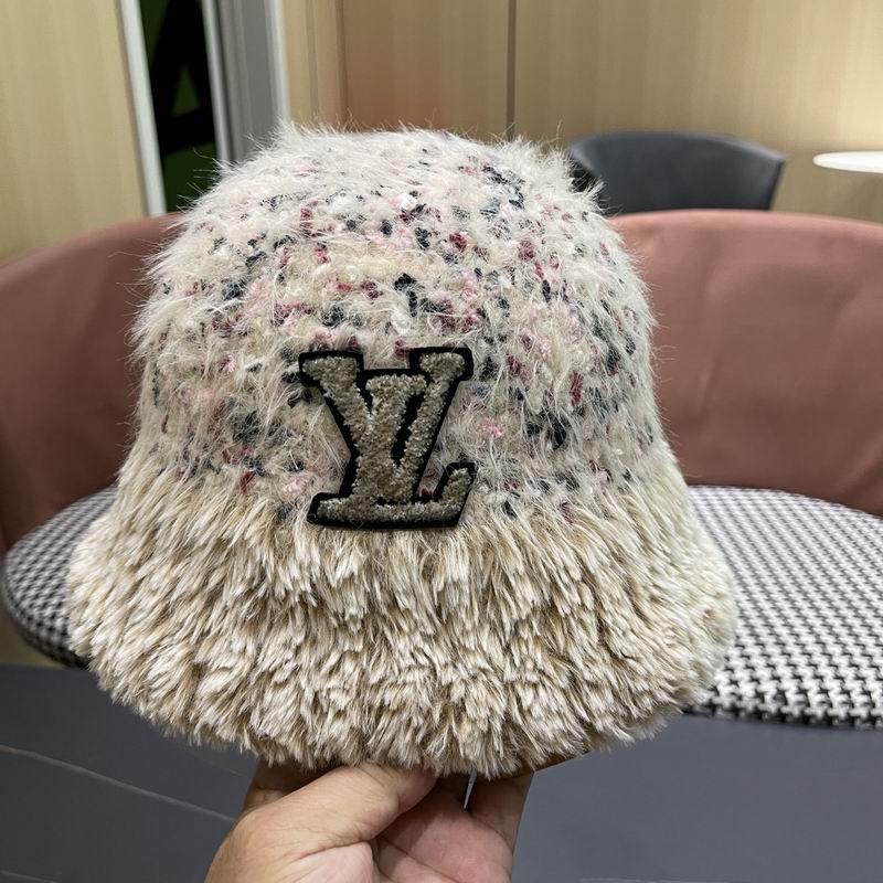 LV hat (271)