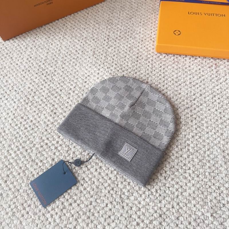 LV hat (2802)