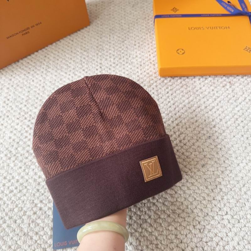 LV hat (2817)