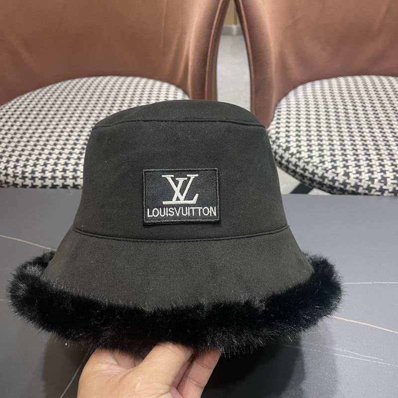 LV hat (453)