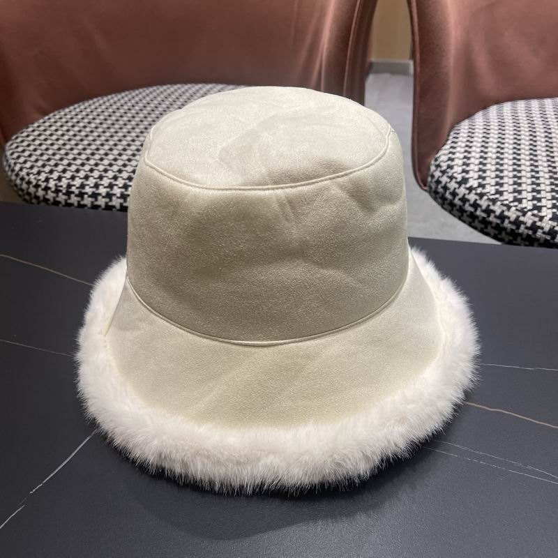 LV hat (465)