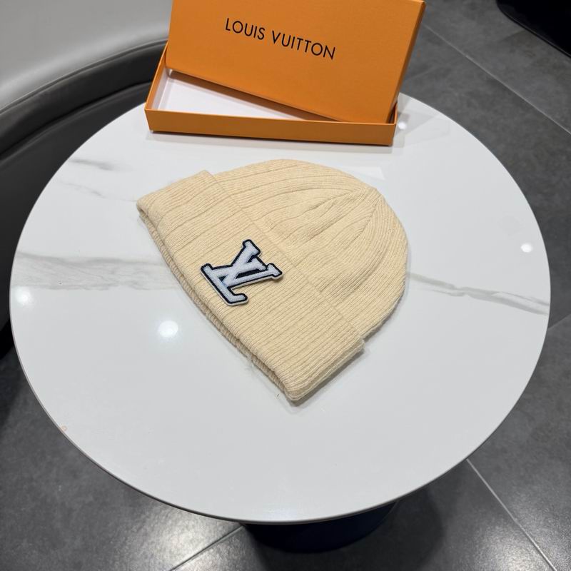 LV hat (552)