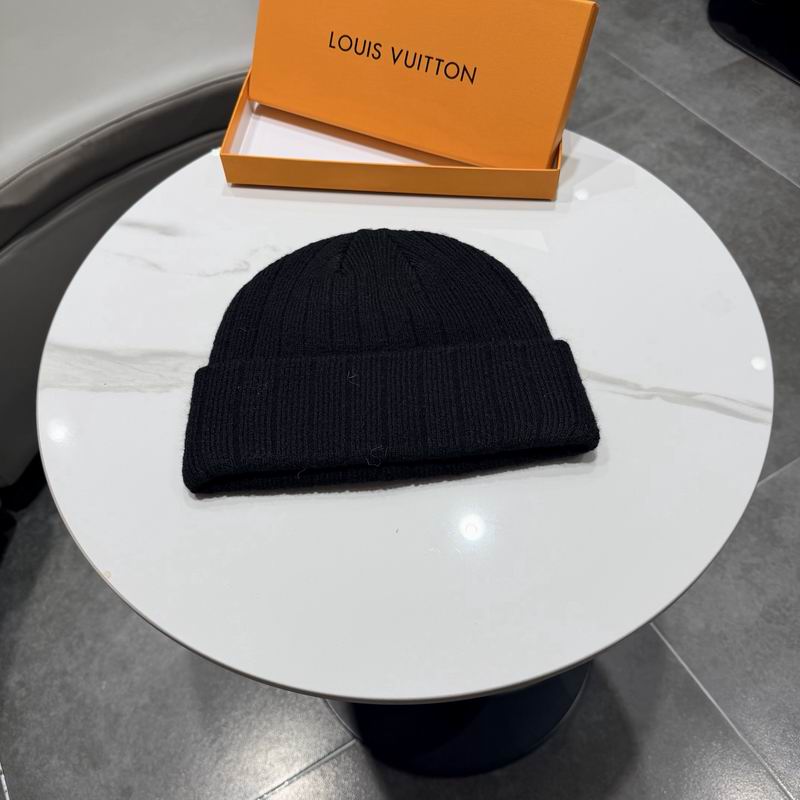LV hat (556)