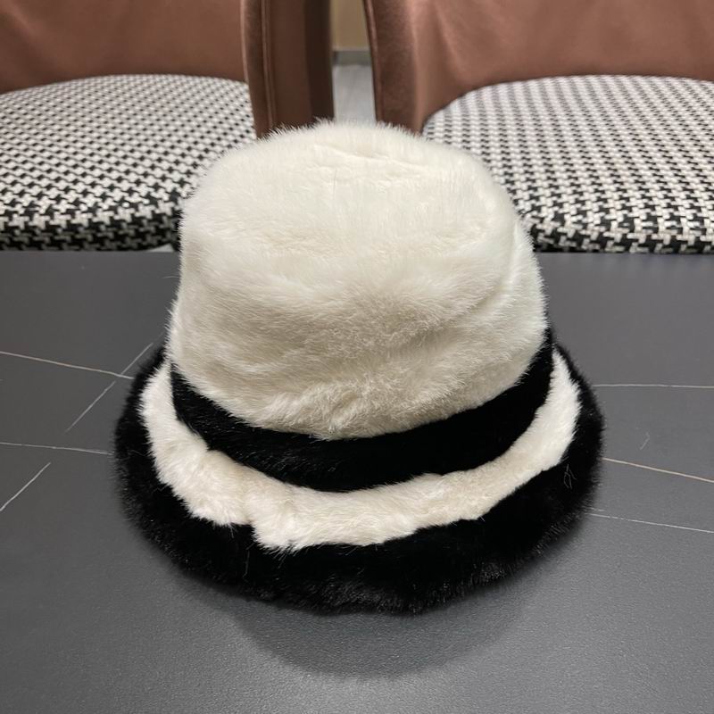 LV hat (563)