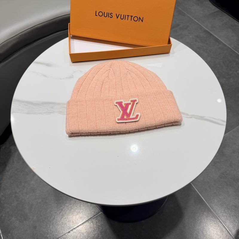 LV hat (579)