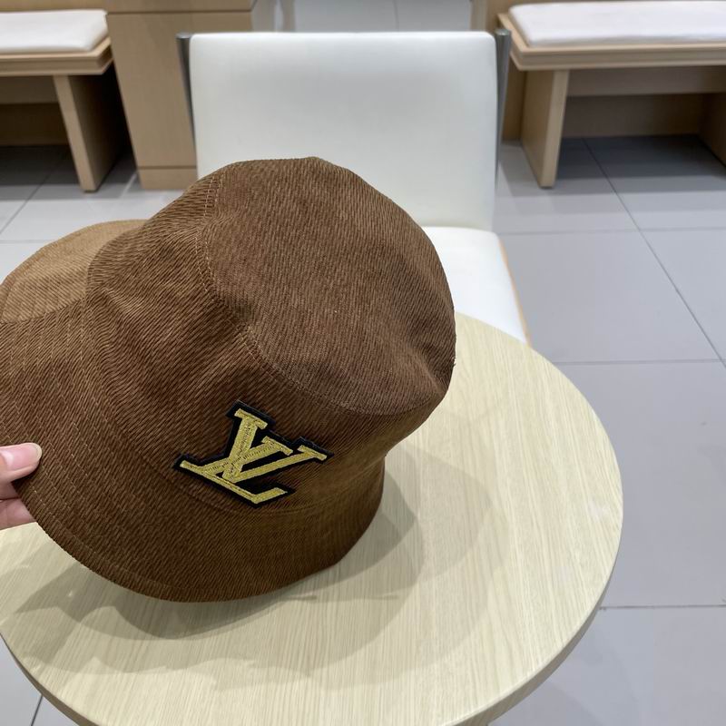 LV hat (607)