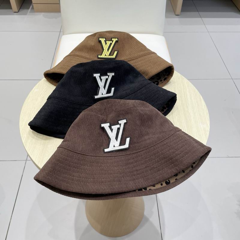 LV hat (610)