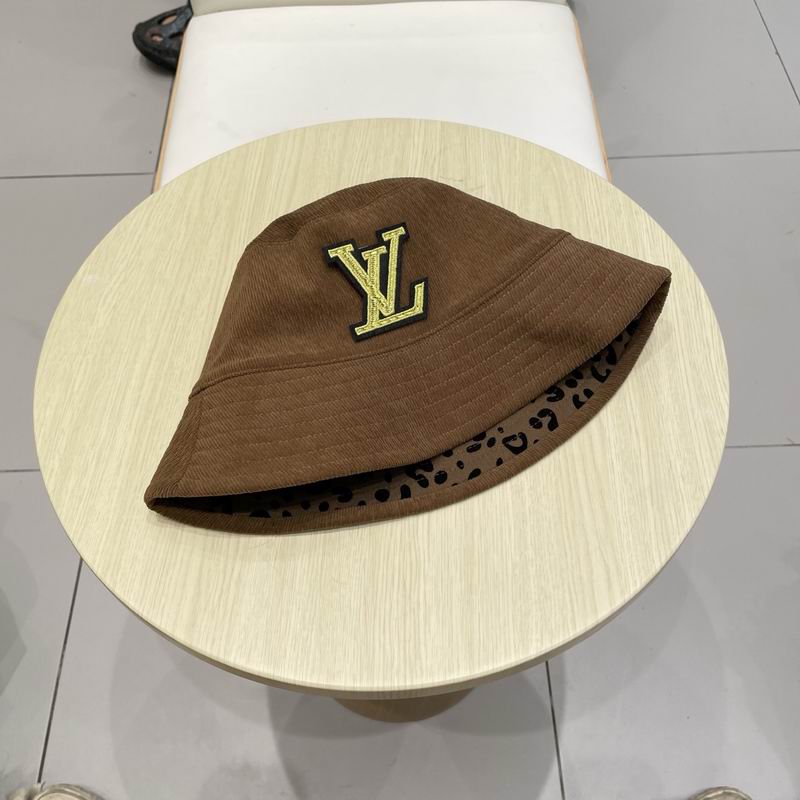 LV hat (612)