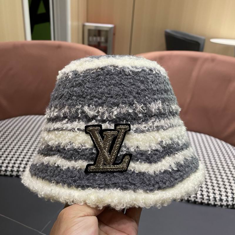 LV hat (62)