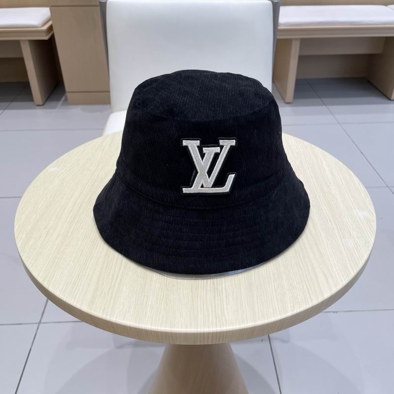 LV hat (621)