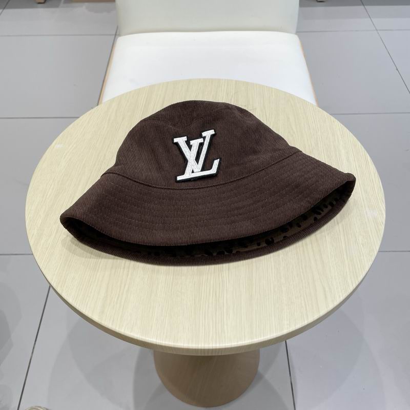 LV hat (631)