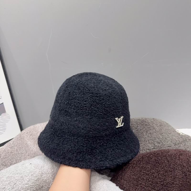 LV hat (665)