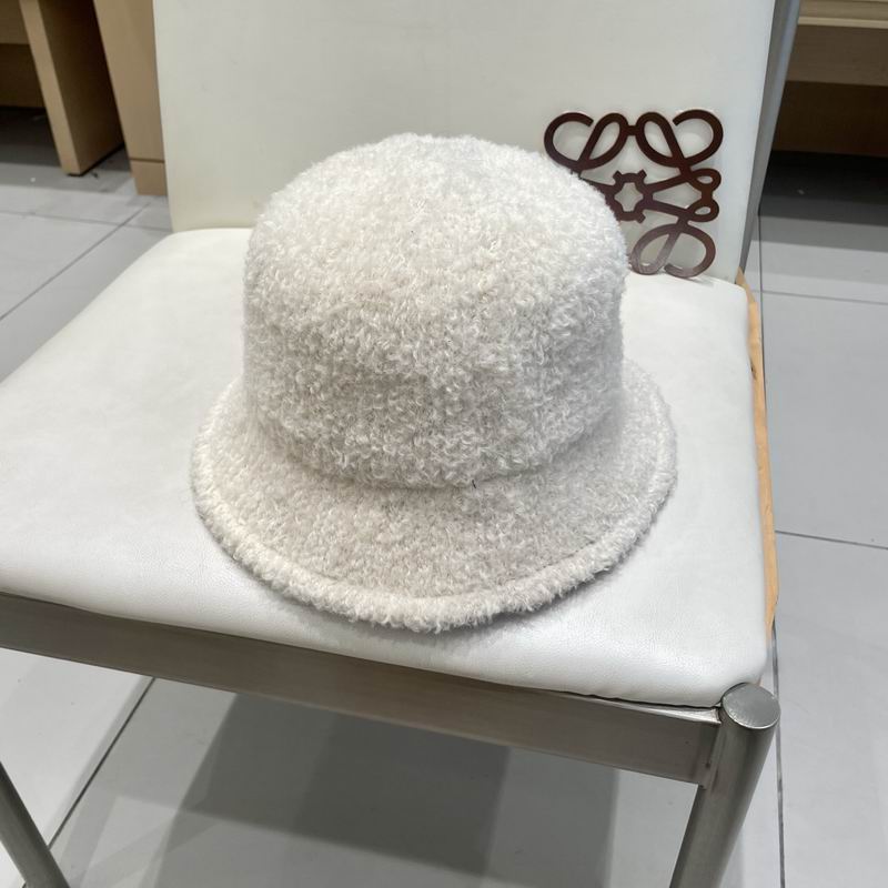 LV hat (726)