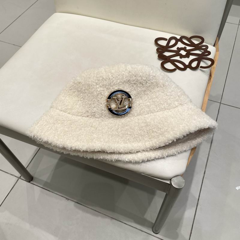 LV hat (731)