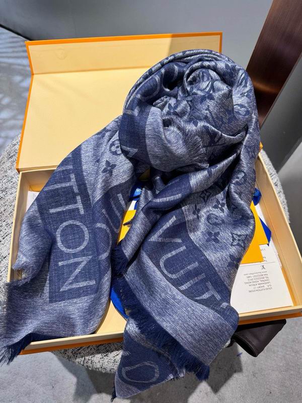 LV scarf 140X140cm E69 (22)