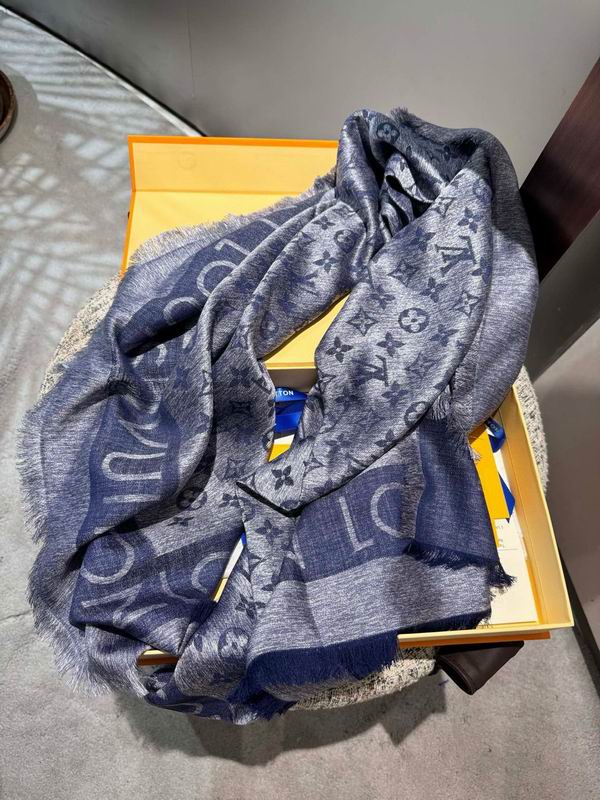 LV scarf 140X140cm E69 (23)