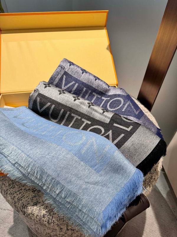 LV scarf 140X140cm E69 (28)