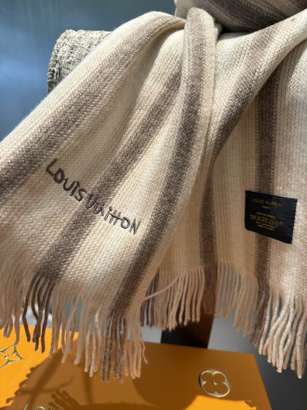 LV scarf 30X180cm E39 (1)