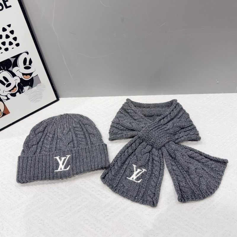 LV scarf hat (13)