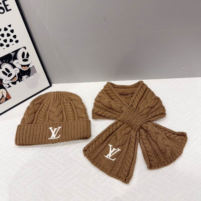 LV scarf hat (14)