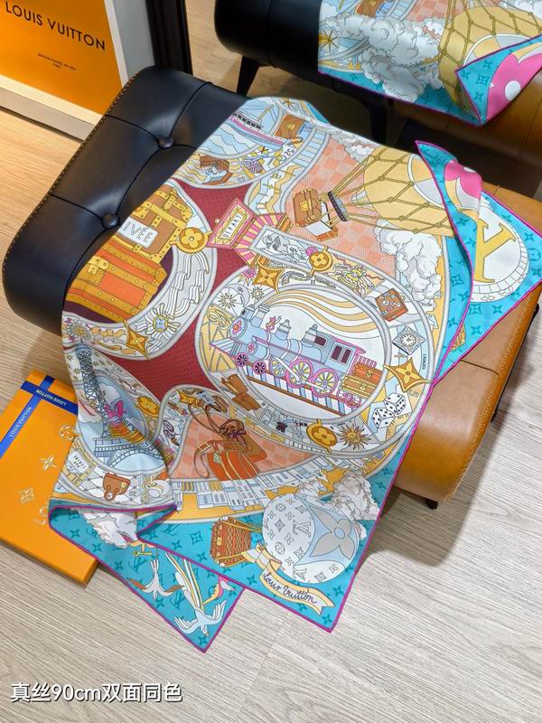 LV silk Scarf 90X90cm E15 (39)