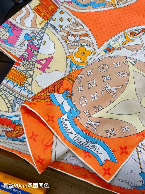 LV silk Scarf 90X90cm E15 (6)