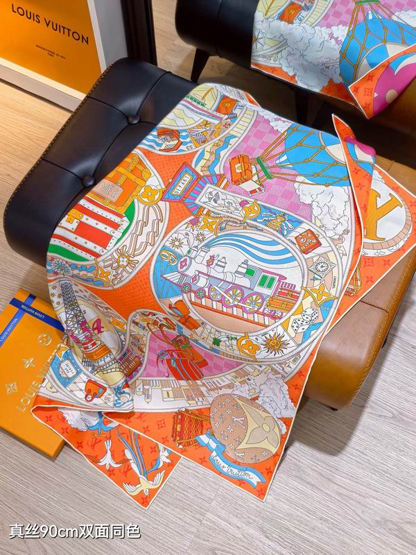 LV silk Scarf 90X90cm E15 (7)
