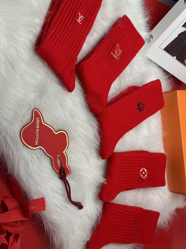 LV socks (25)