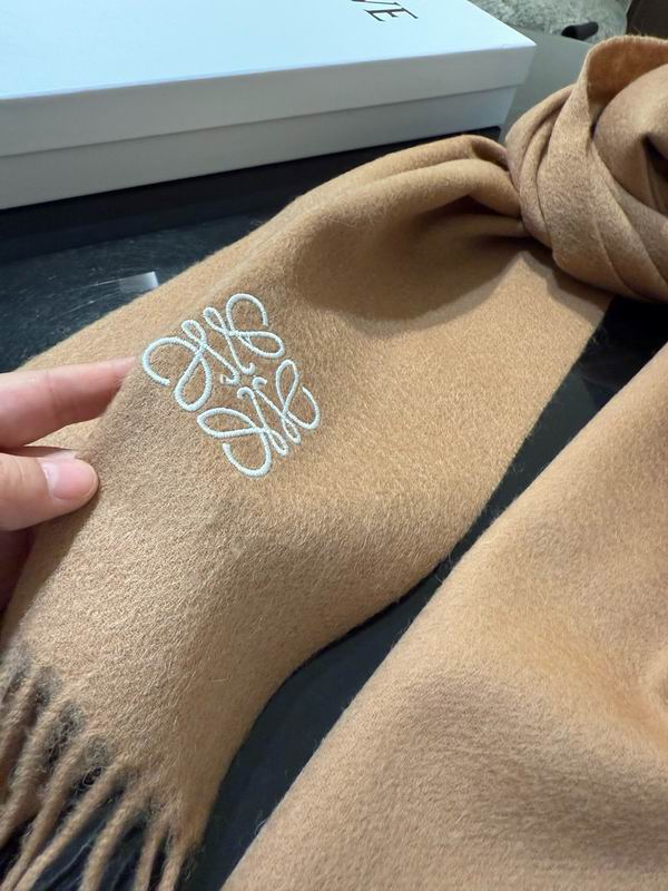 Loewe Scarf 30X180cm E45 (1)
