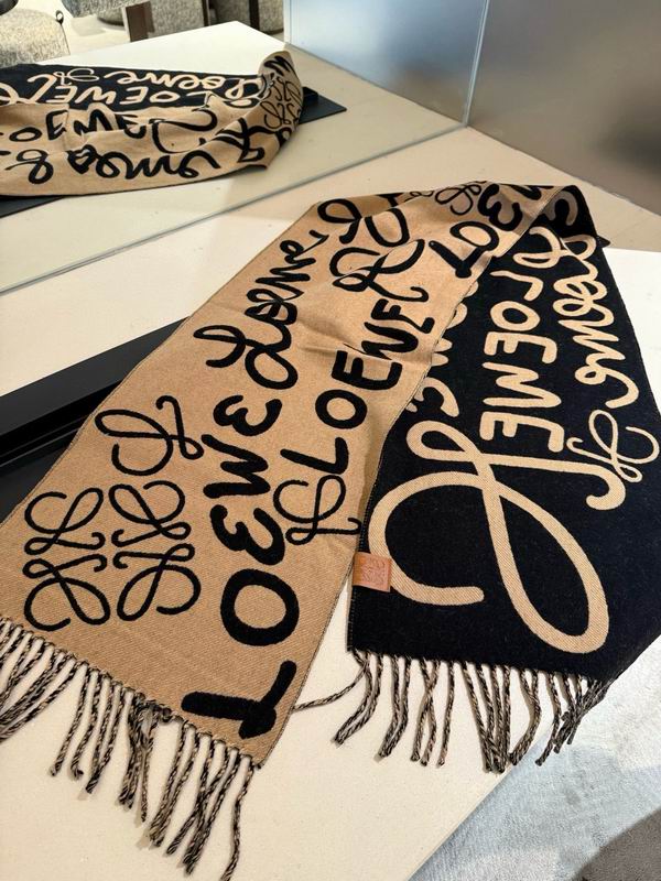 Loewe Scarf 40X200cm E22 (1)
