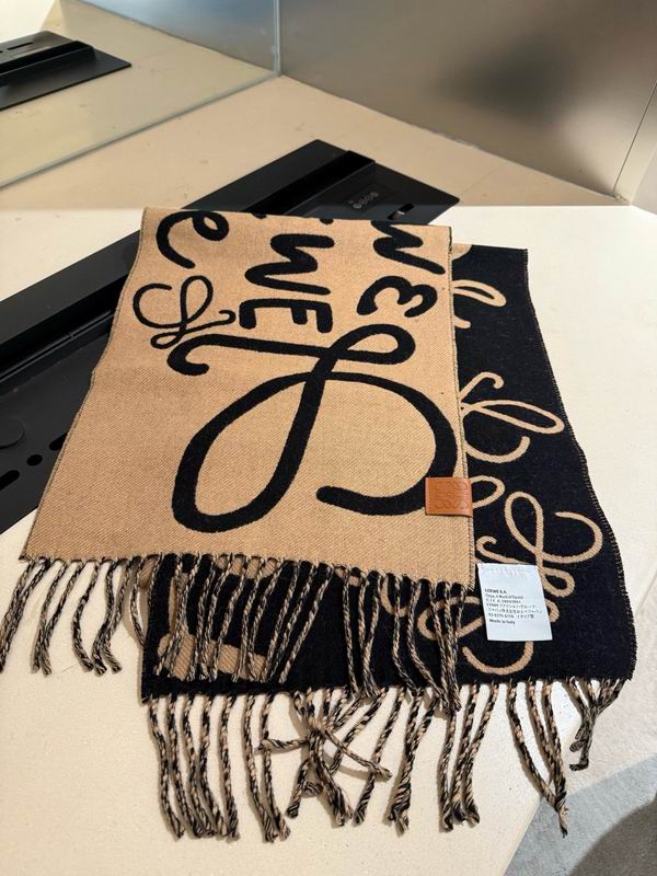 Loewe Scarf 40X200cm E22 (4)