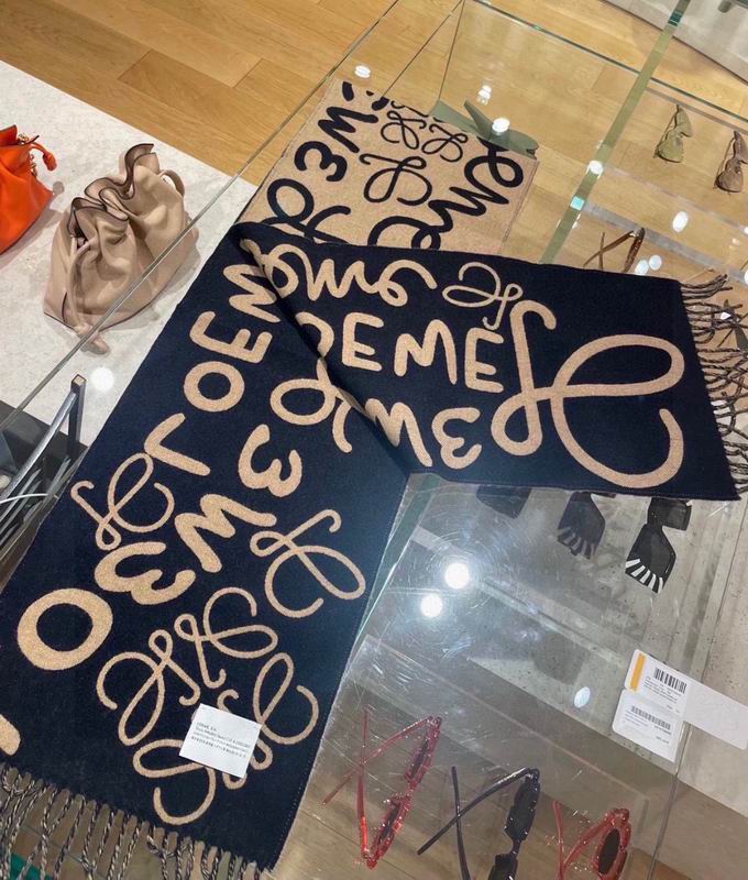 Loewe Scarf 40X200cm E22 (7)