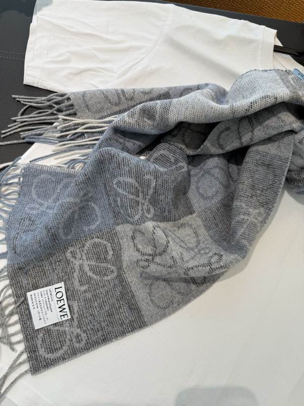 Loewe Scarf 40X200cm E71 (2)