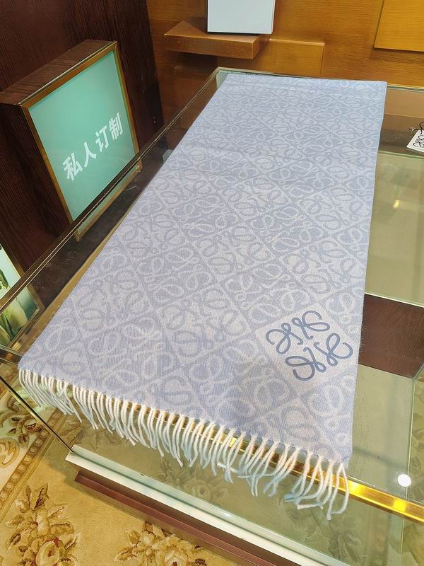 Loewe Scarf E02 (1)