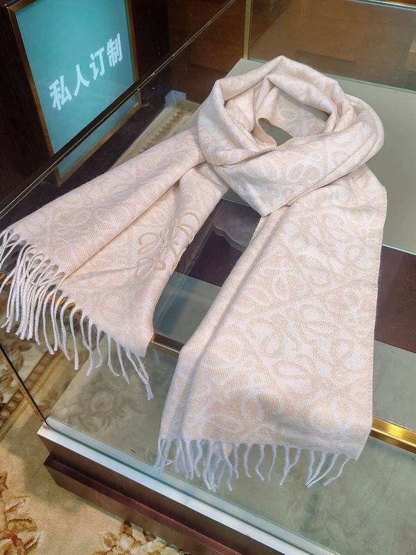 Loewe Scarf E02 (24)