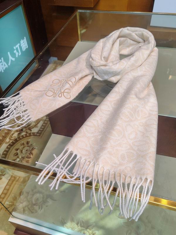 Loewe Scarf E02 (25)