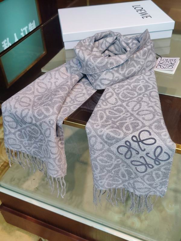 Loewe Scarf E02 (35)