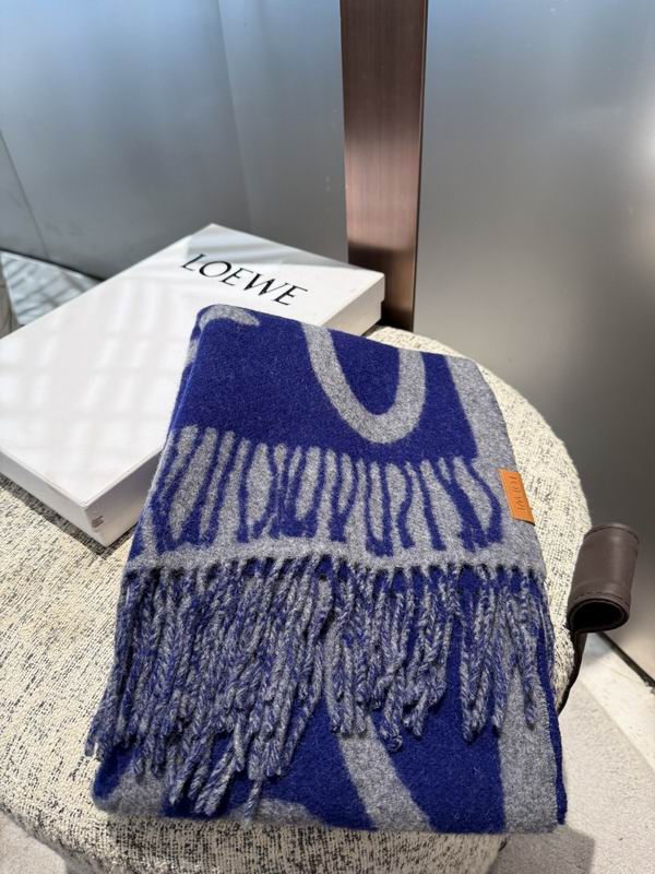 Loewe Scarf E77 (6)