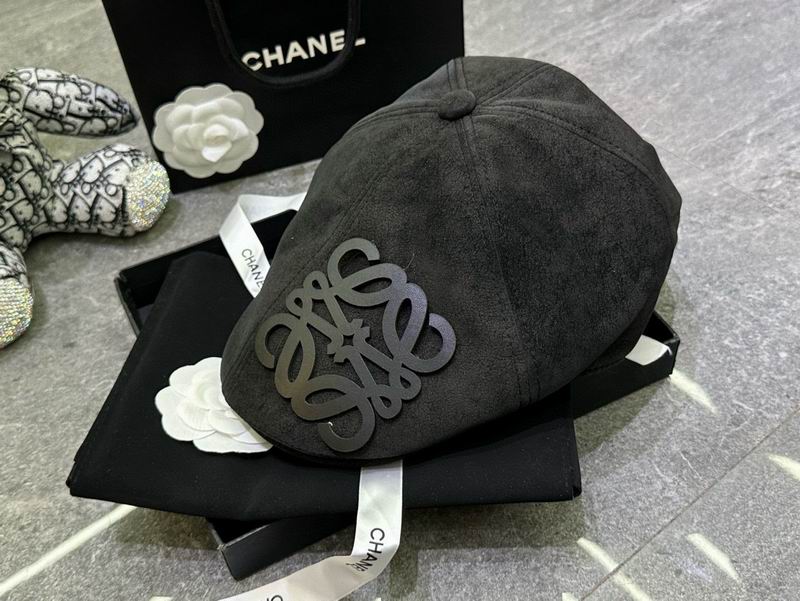 Loewe beret dx (136)