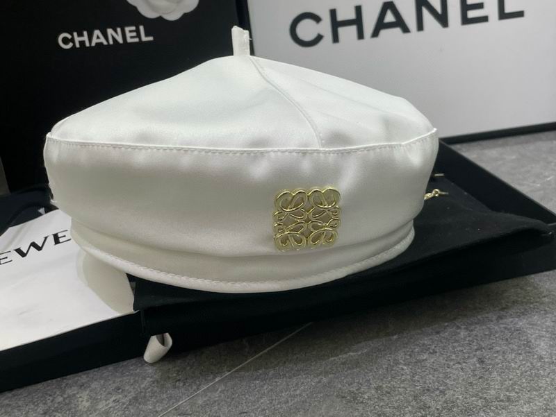 Loewe beret dx (162)