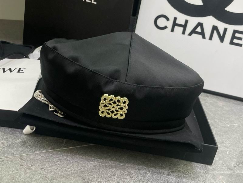 Loewe beret dx (164)