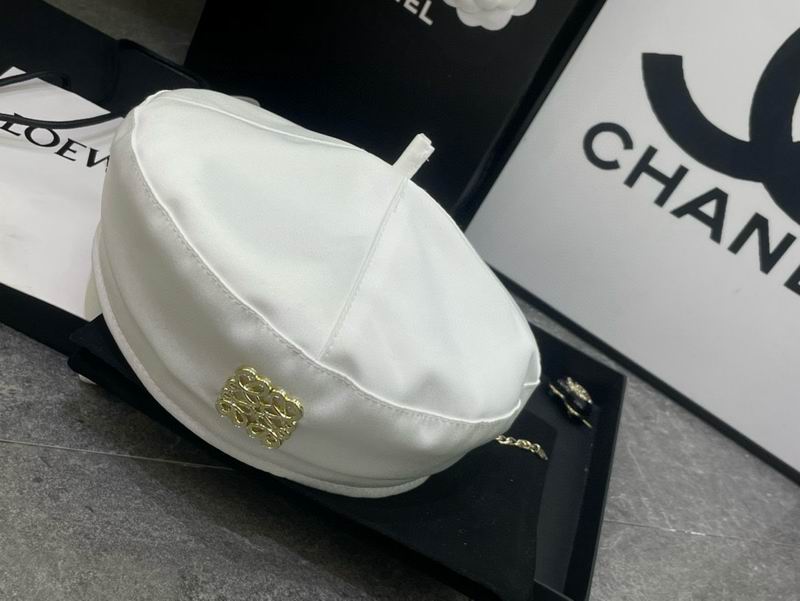 Loewe beret dx (166)